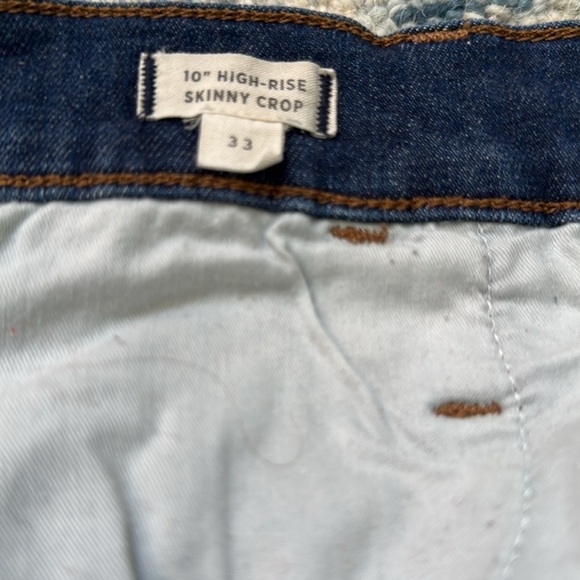 10" High-Rise Skinny Crop Jeans in Macarthur Wash: Exposed Zip Edition 33 - Picture 8 of 10